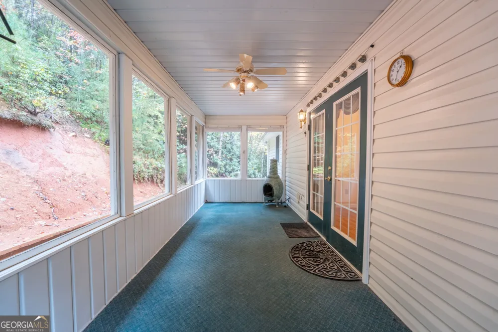 1327 Pinnacle DR Clayton, GA 30525