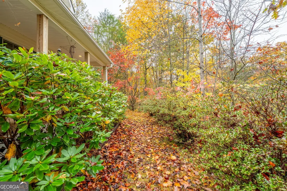 1327 Pinnacle DR Clayton, GA 30525