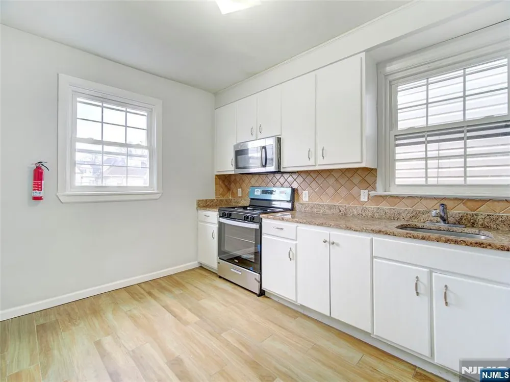 762 Summer Avenue Newark, NJ 07104