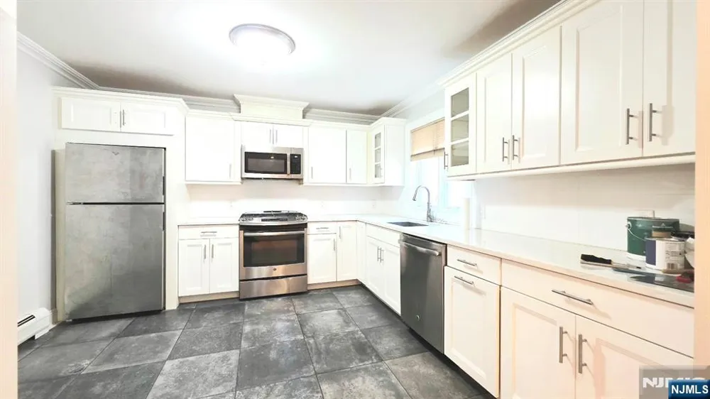 750 E Edgewater Avenue 1st FL Ridgefield, NJ 07657
