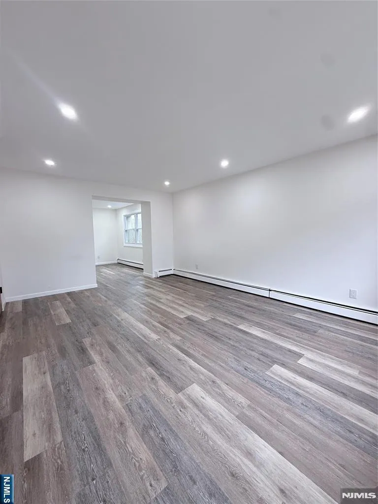 38 Church Street Lodi, NJ 07644