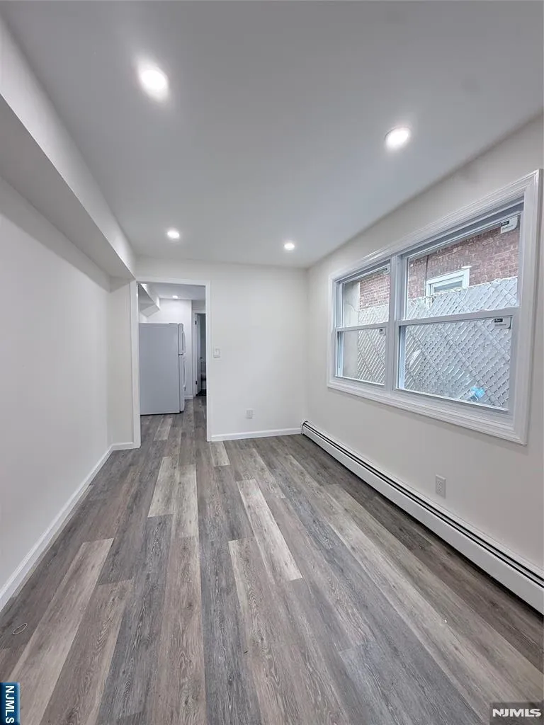 38 Church Street Lodi, NJ 07644