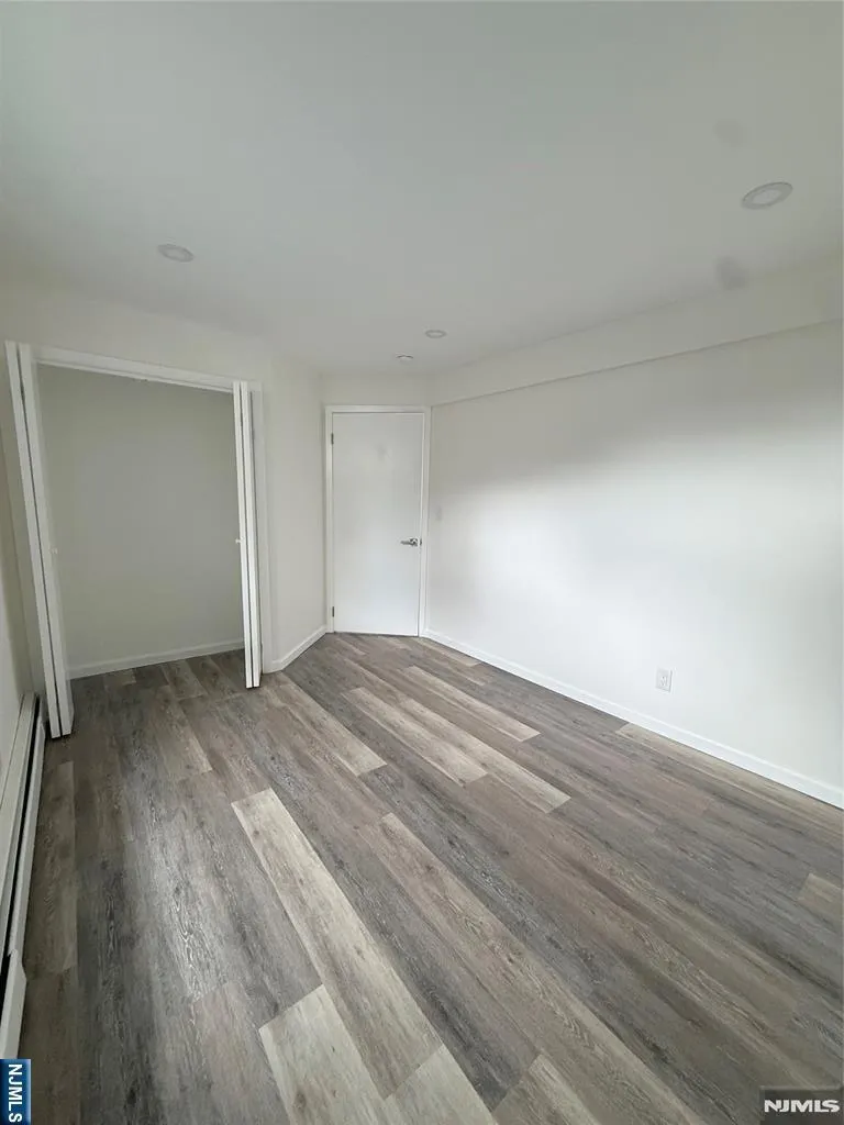 38 Church Street Lodi, NJ 07644
