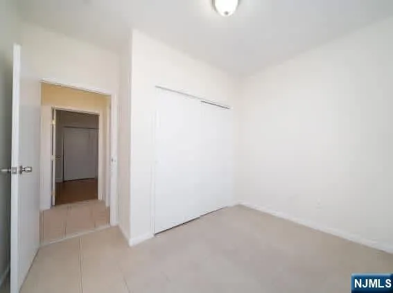 613 Ridge Road 2R Lyndhurst, NJ 07071