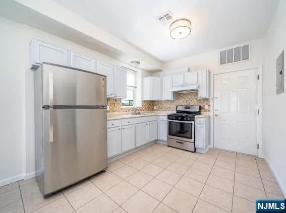 613 Ridge Road 2R Lyndhurst, NJ 07071