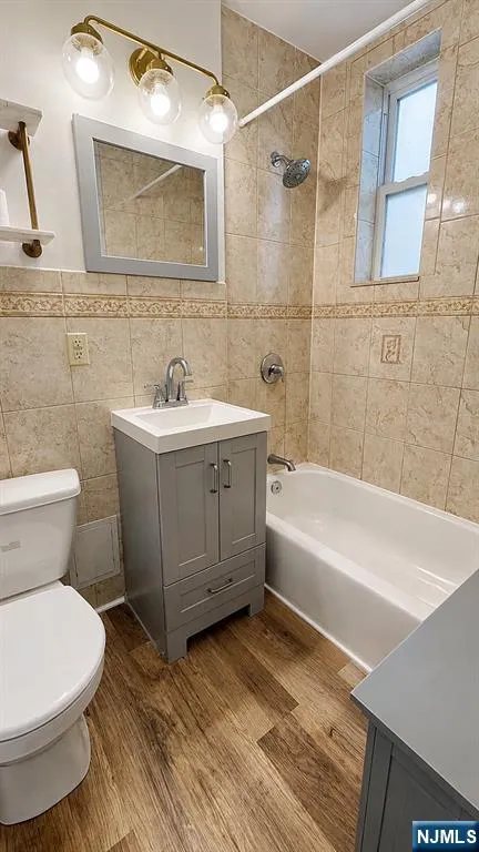 2160 Center Avenue 2L Fort Lee, NJ 07024