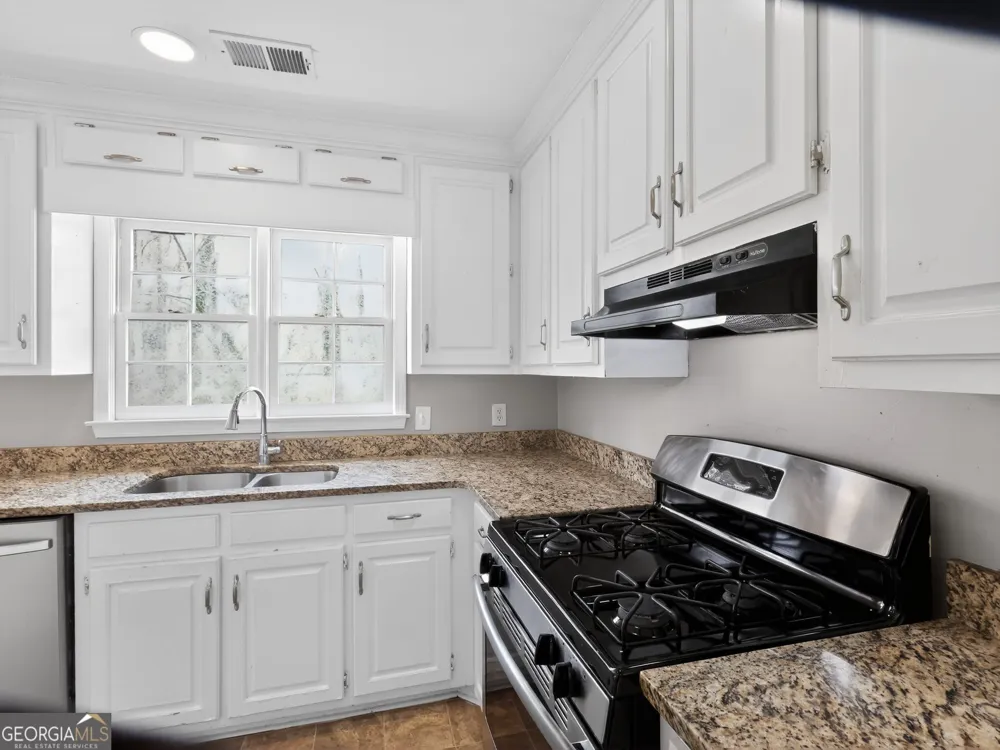 5132 Christian Springs LN Lithonia, GA 30038