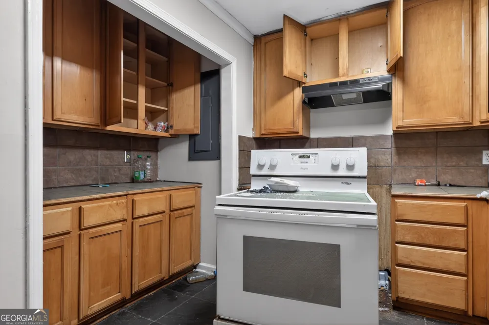 2128 Tiffany LN Lithonia, GA 30058