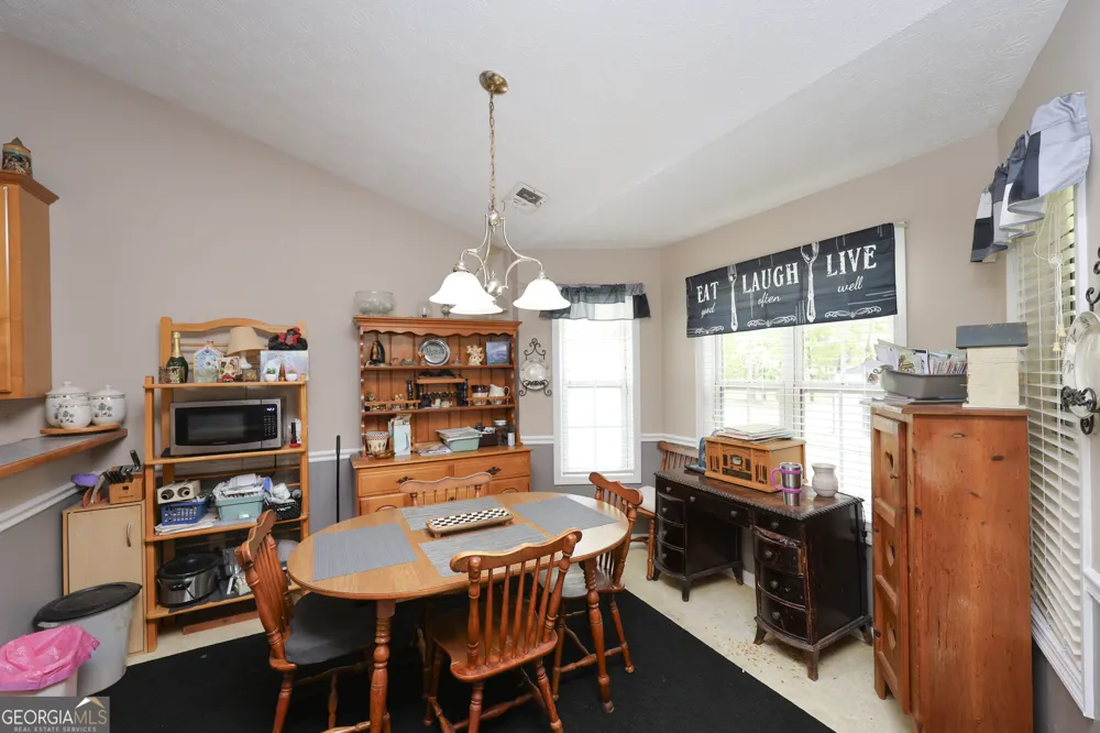 270 Roberts TRL Locust Grove, GA 30248