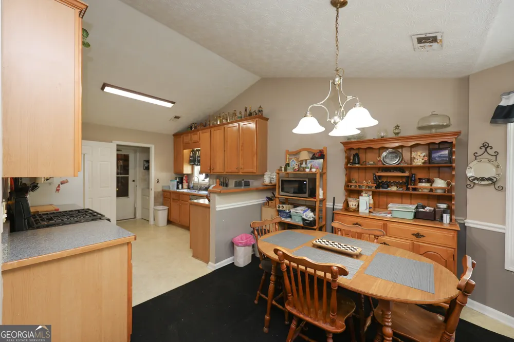 270 Roberts TRL Locust Grove, GA 30248
