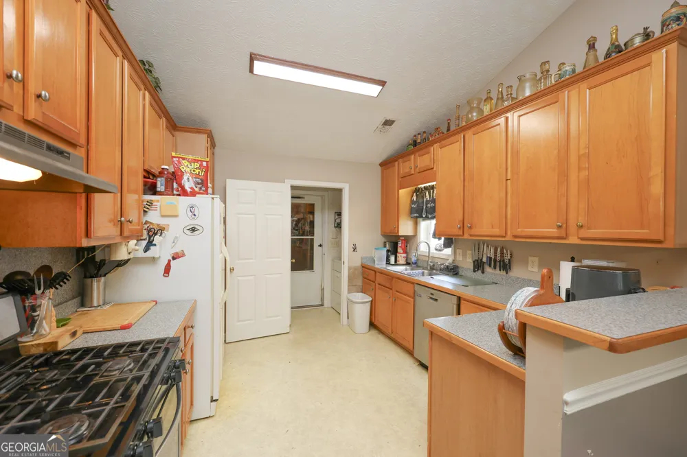 270 Roberts TRL Locust Grove, GA 30248