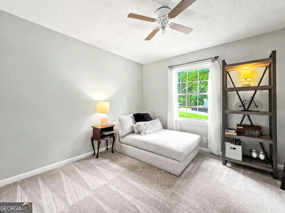 916 Little River LN Woodstock, GA 30189