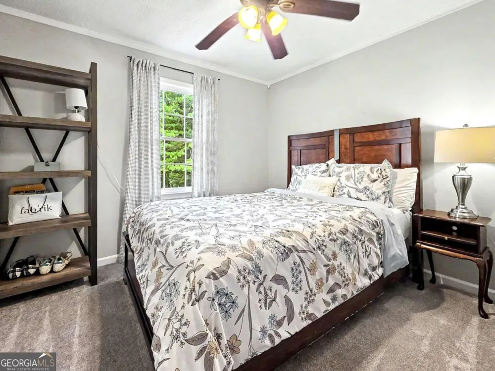 916 Little River LN Woodstock, GA 30189