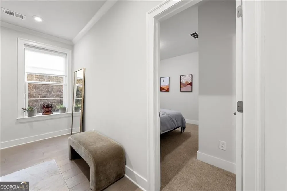 1012 Burnside LN NW Atlanta, GA 30318