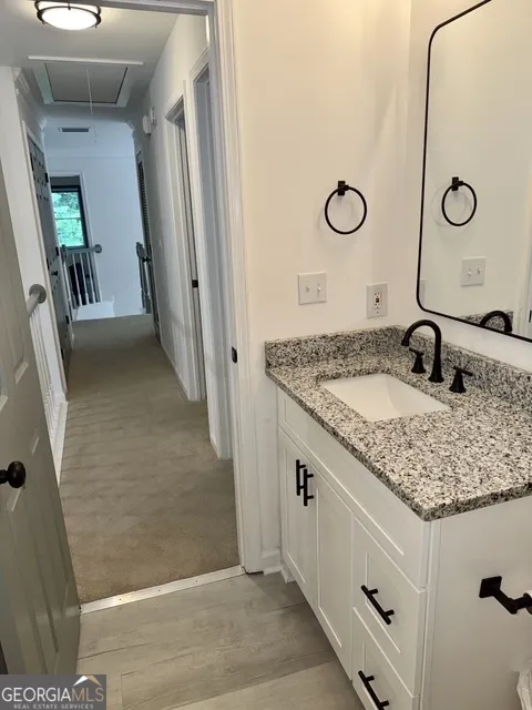 565 Fortune Ridge RD Stone Mountain, GA 30087