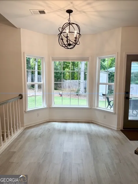 565 Fortune Ridge RD Stone Mountain, GA 30087