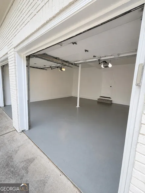 565 Fortune Ridge RD Stone Mountain, GA 30087