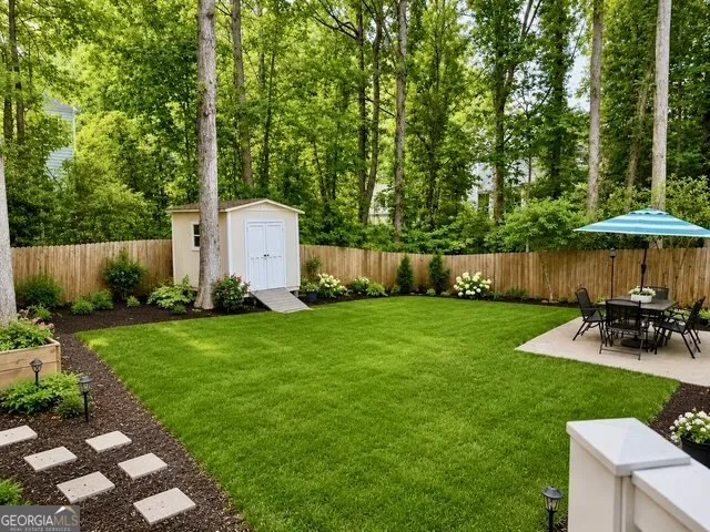565 Fortune Ridge RD Stone Mountain, GA 30087