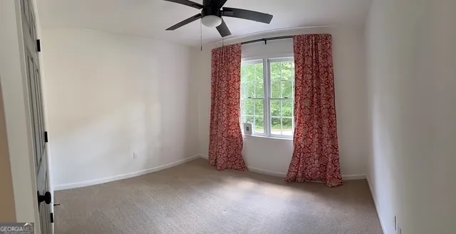 565 Fortune Ridge RD Stone Mountain, GA 30087