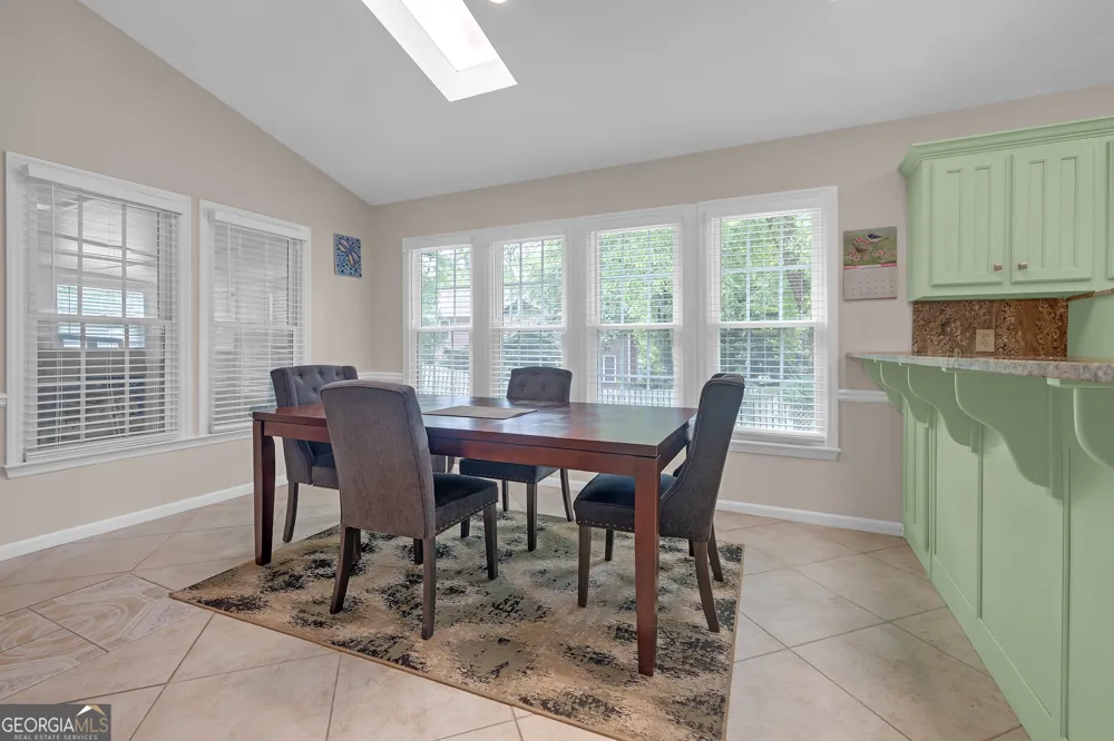 2694 Elmhurst CT NW Kennesaw, GA 30152
