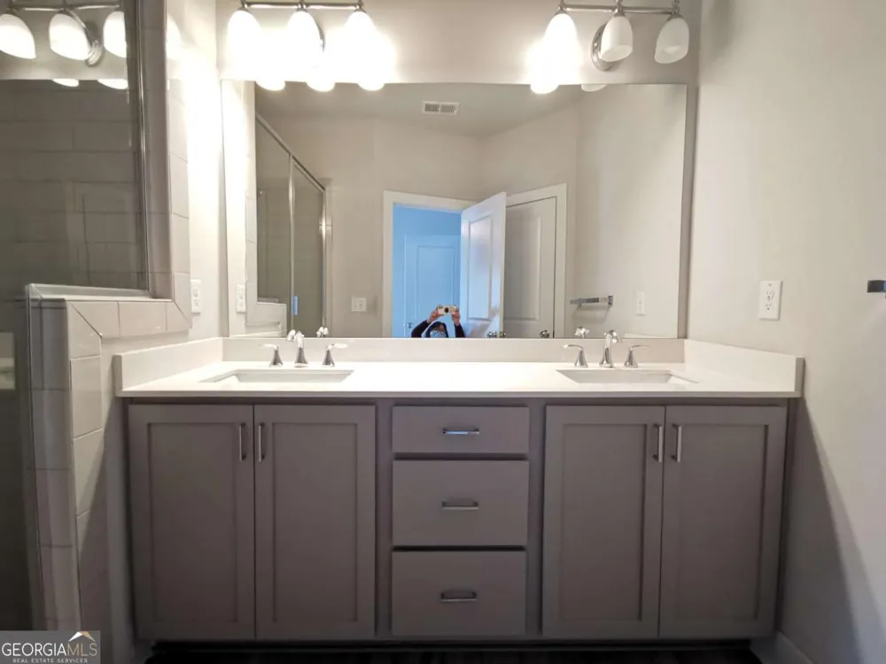 3795 Oxford CIR Atlanta, GA 30340