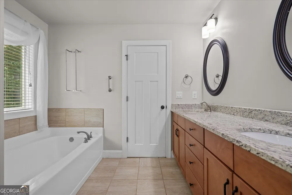 7202 Tara DR Villa Rica, GA 30180