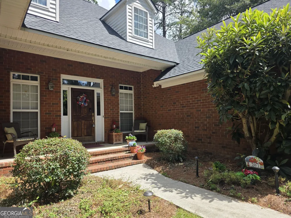 207 Wellington CIR Statesboro, GA 30458