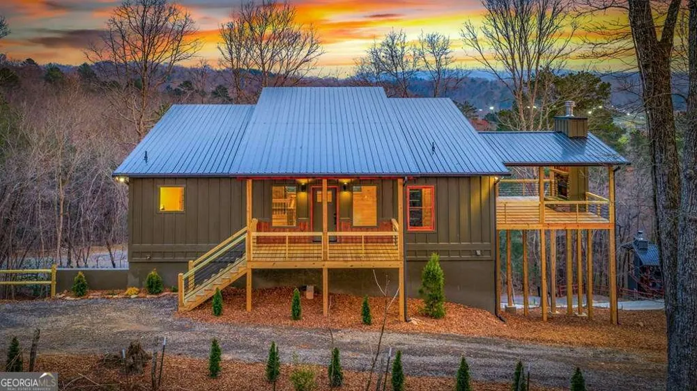 416 Windy Valley TRL Blue Ridge, GA 30513