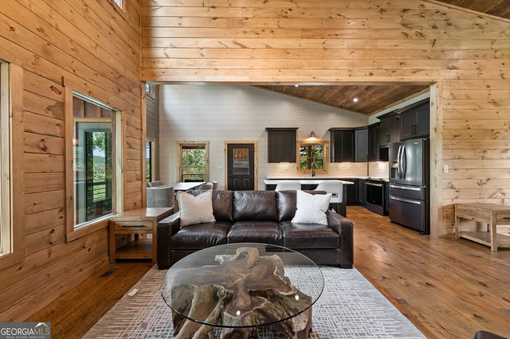 416 Windy Valley TRL Blue Ridge, GA 30513
