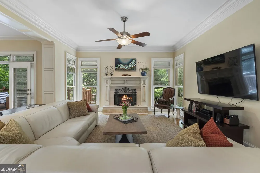 3698 Lakeview DR Tucker, GA 30084