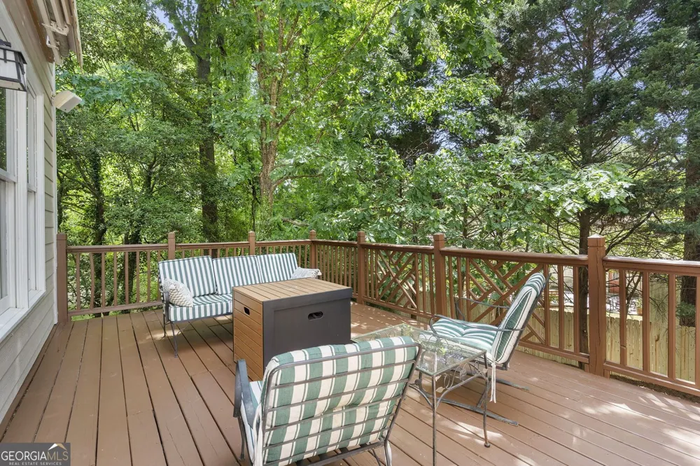 3698 Lakeview DR Tucker, GA 30084