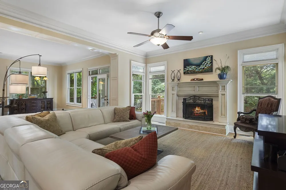 3698 Lakeview DR Tucker, GA 30084