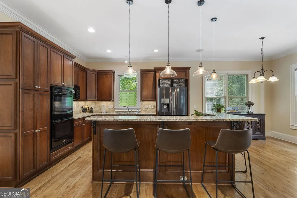3698 Lakeview DR Tucker, GA 30084