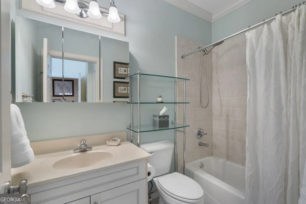 3698 Lakeview DR Tucker, GA 30084