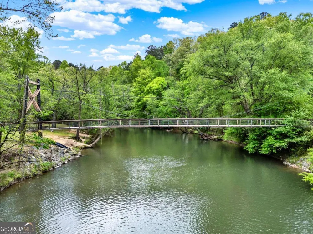 5 W Muller lane Ellijay, GA 30540