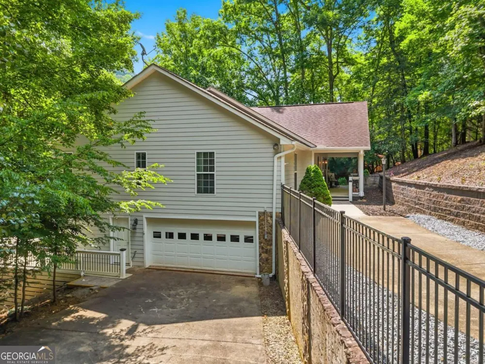 5 W Muller lane Ellijay, GA 30540