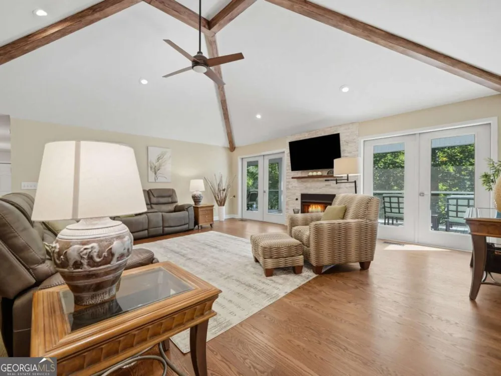 5 W Muller lane Ellijay, GA 30540