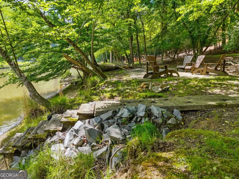 5 W Muller lane Ellijay, GA 30540