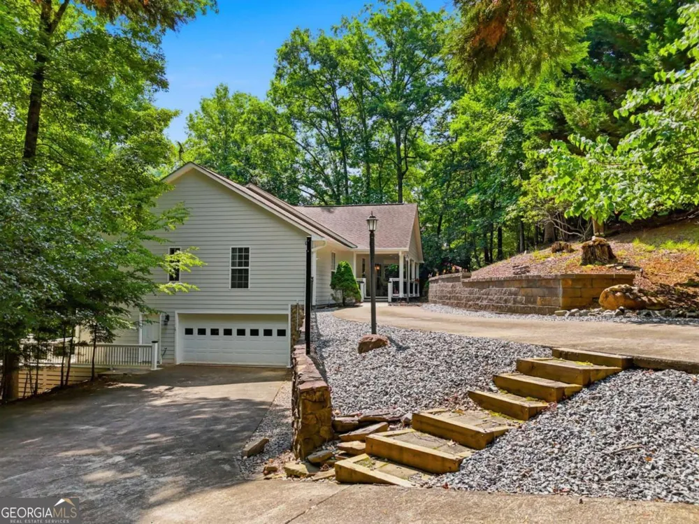 5 W Muller lane Ellijay, GA 30540