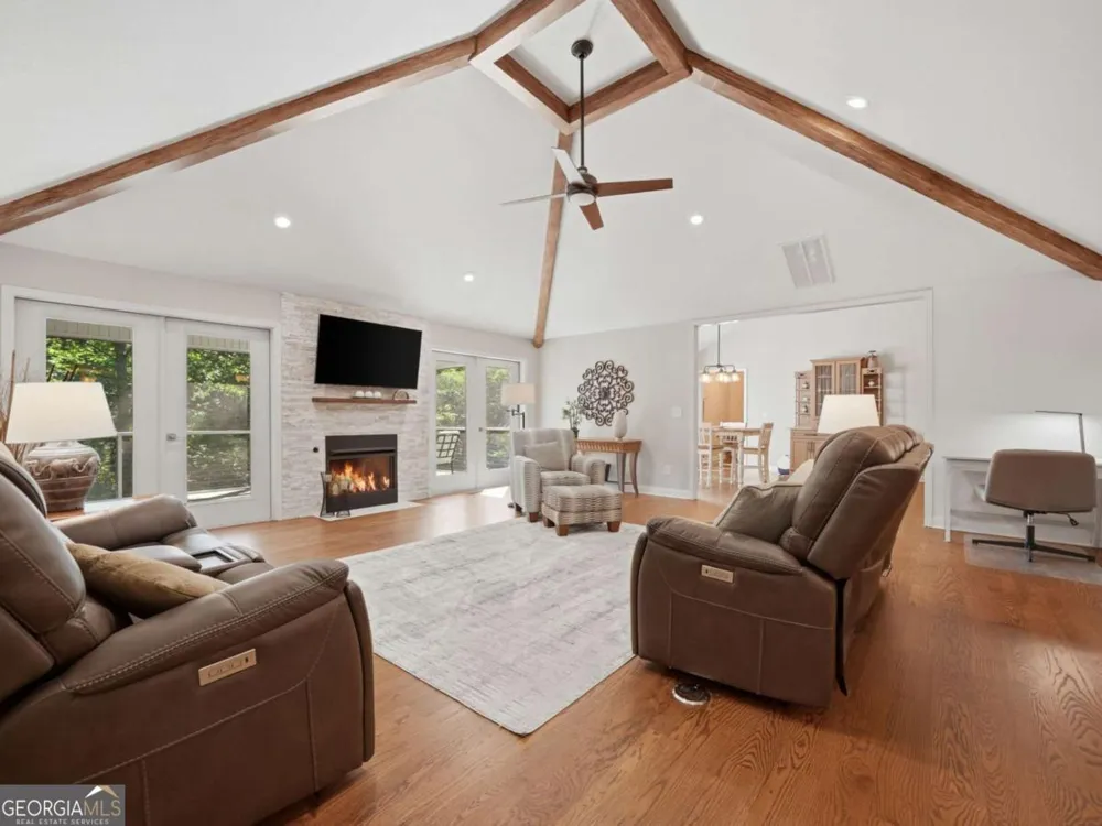 5 W Muller lane Ellijay, GA 30540