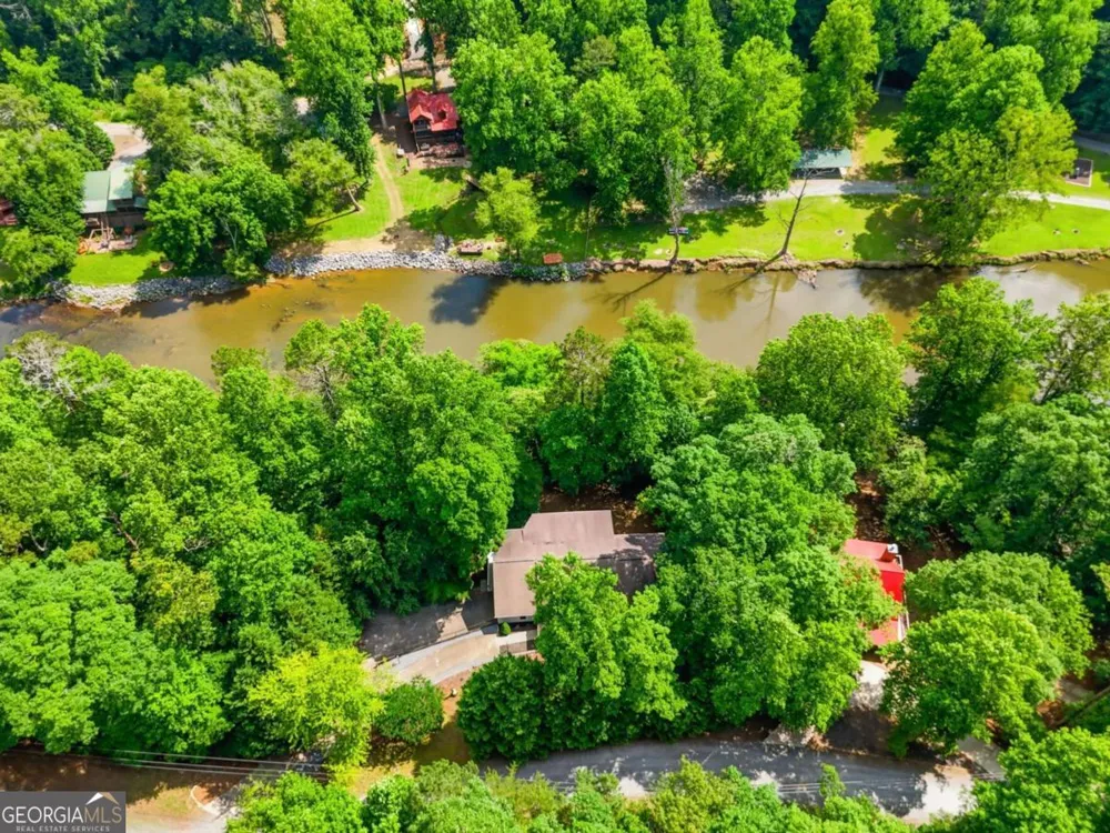 5 W Muller lane Ellijay, GA 30540