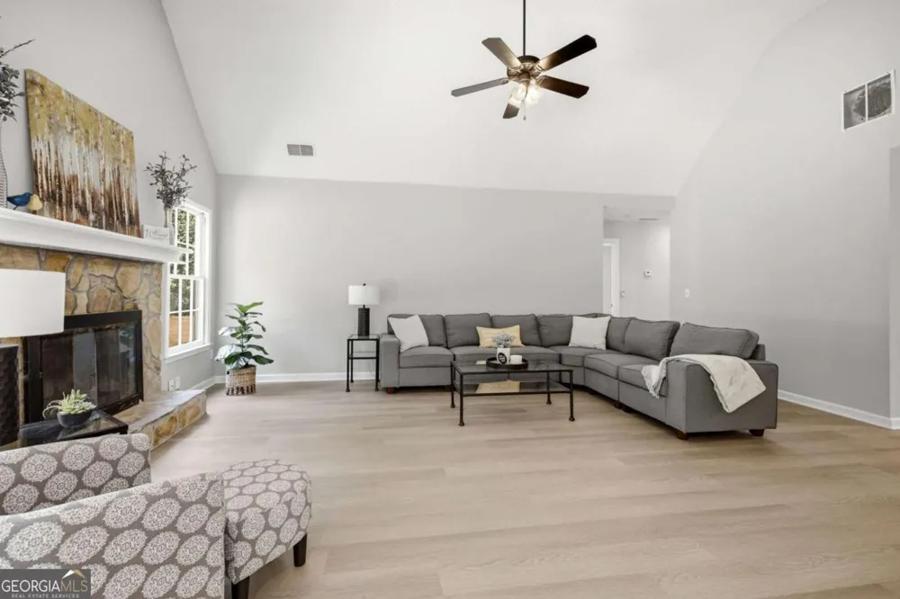 2110 Uniwattee TRL Dacula, GA 30019