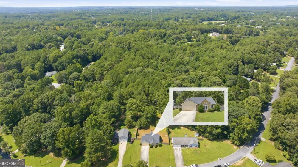 2110 Uniwattee TRL Dacula, GA 30019