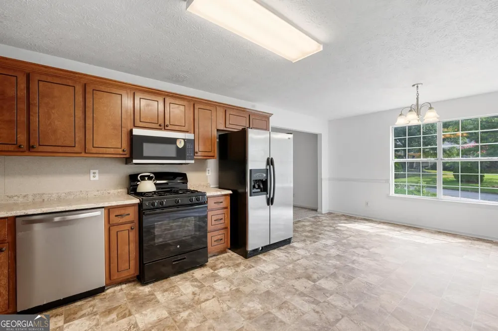 45 Boxwood CT McDonough, GA 30252