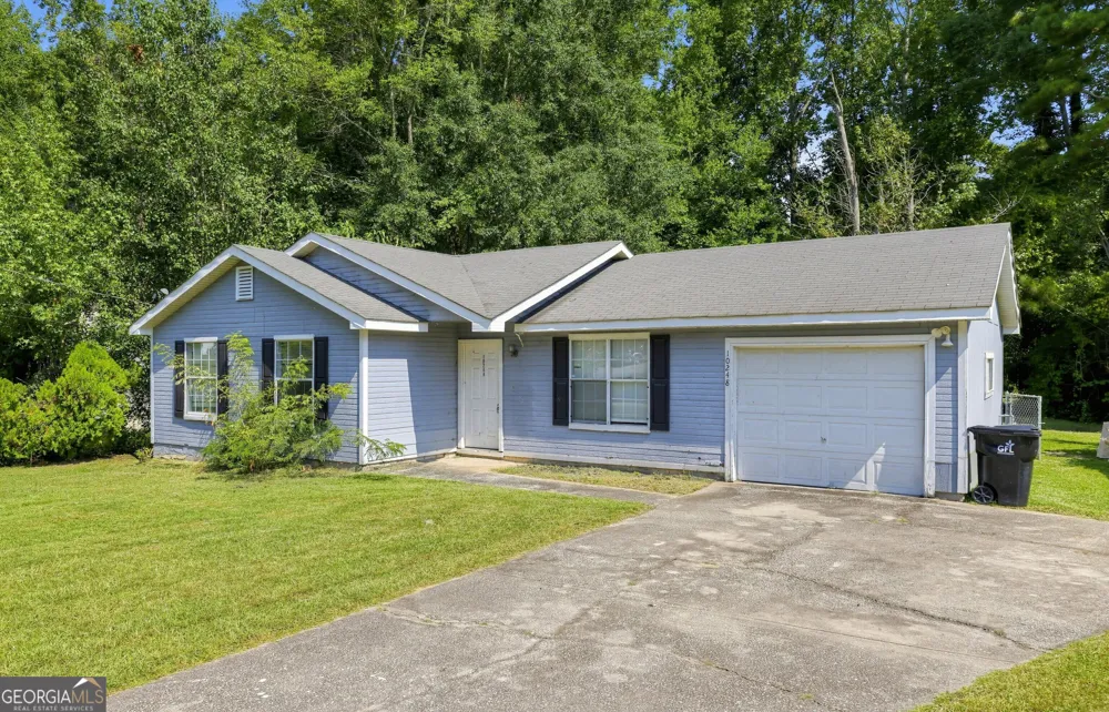 10248 Briarbay LOOP Jonesboro, GA 30238