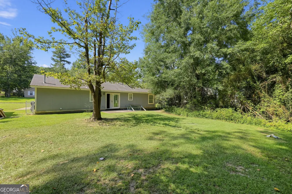 10248 Briarbay LOOP Jonesboro, GA 30238