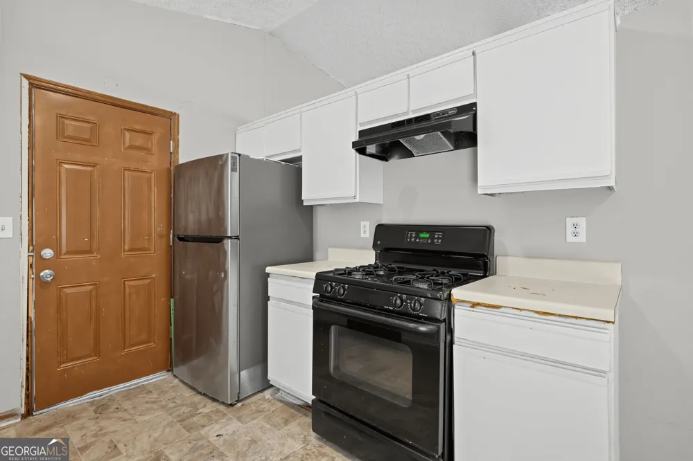 10248 Briarbay LOOP Jonesboro, GA 30238