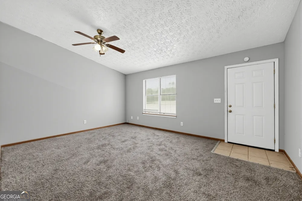 10248 Briarbay LOOP Jonesboro, GA 30238