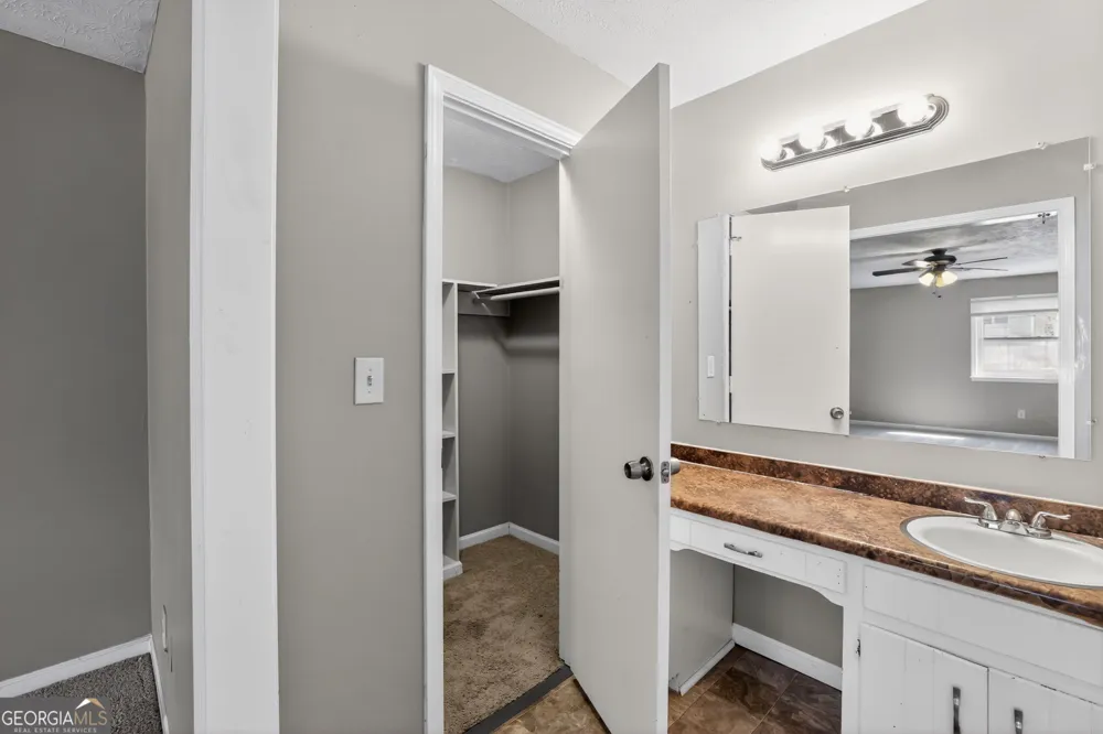 505 Rockborough TER Stone Mountain, GA 30083