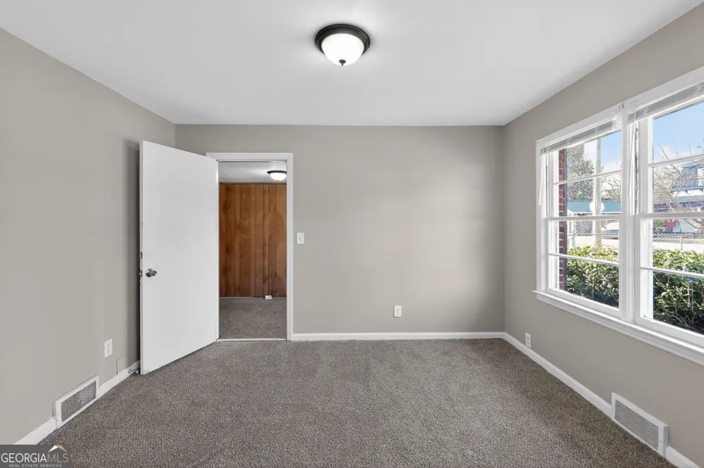 2586 Wiggins ST Lithonia, GA 30058